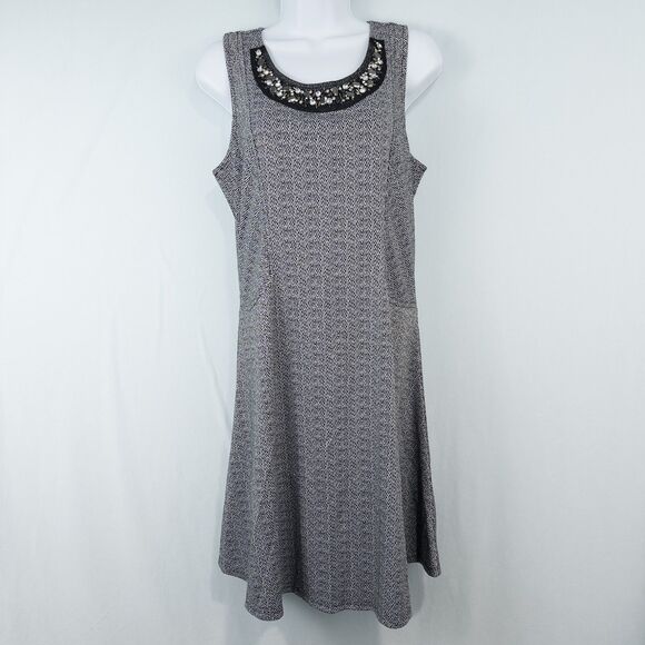 Maurices Embellished Herringbone Sleeveless Dress Size Medium Gray Office Preppy - Picture 1 of 12